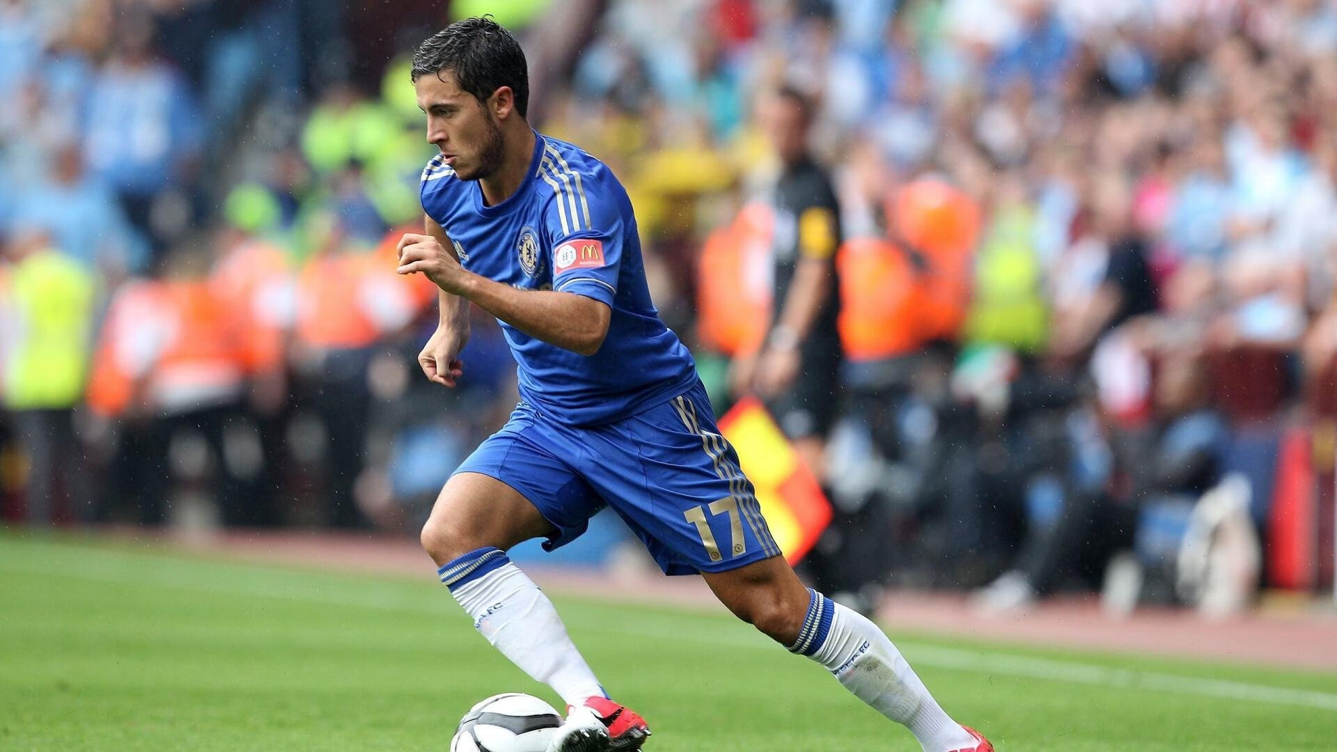 “马科斯·梅特罗的传球与突破,推动阿根廷美洲狮队走向世界巅峰”